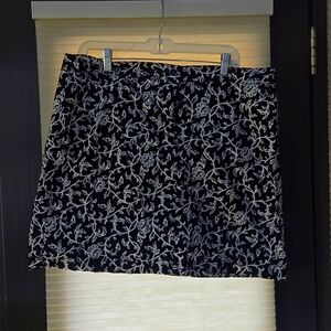 Size 14 Karen Scott skort